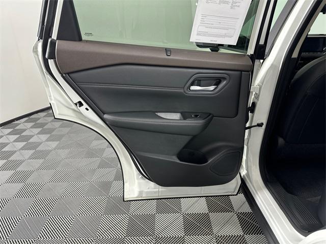 used 2023 Nissan Rogue car, priced at $23,498