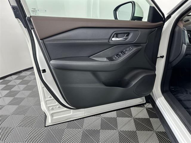 used 2023 Nissan Rogue car, priced at $23,498