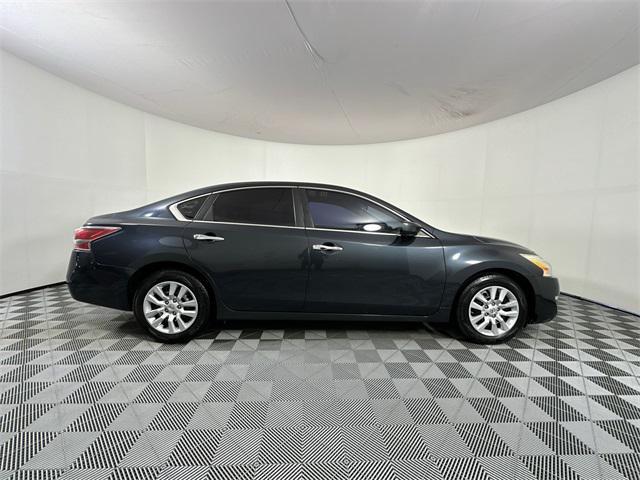 used 2014 Nissan Altima car