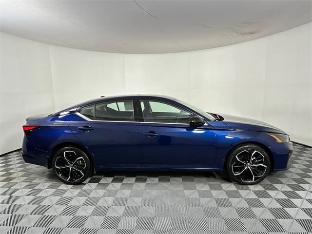 used 2023 Nissan Altima car, priced at $25,998