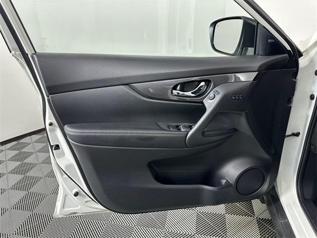 used 2020 Nissan Rogue car, priced at $17,998