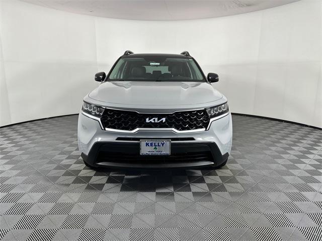used 2023 Kia Sorento car, priced at $28,998