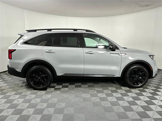 used 2023 Kia Sorento car, priced at $28,998