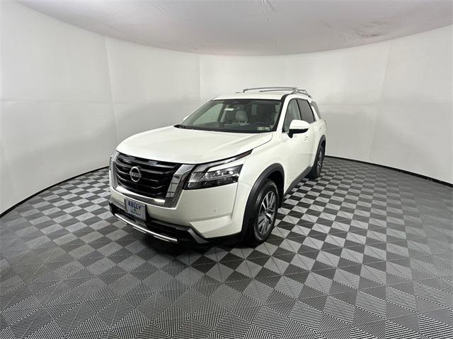 used 2023 Nissan Pathfinder car, priced at $33,998