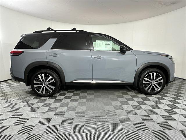 new 2025 Nissan Pathfinder car, priced at $49,570