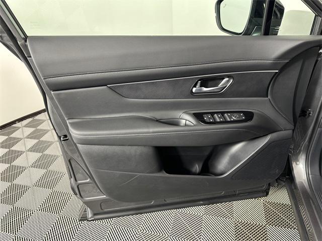 new 2025 Nissan Murano car, priced at $43,895