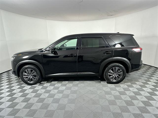 used 2022 Nissan Pathfinder car, priced at $23,998