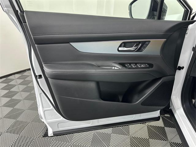 new 2025 Nissan Murano car, priced at $41,177