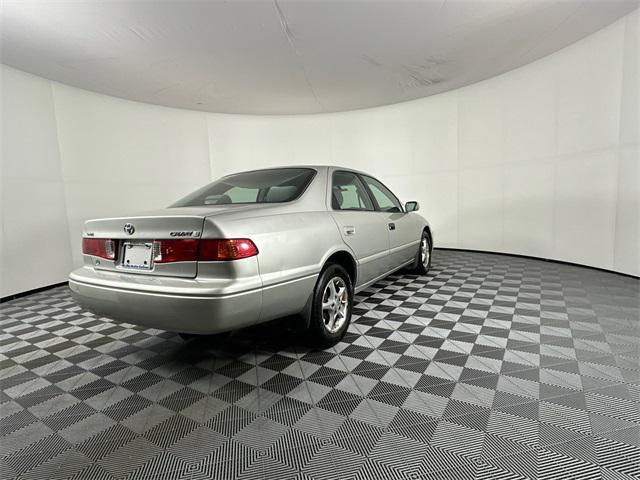 used 2001 Toyota Camry car, priced at $5,998