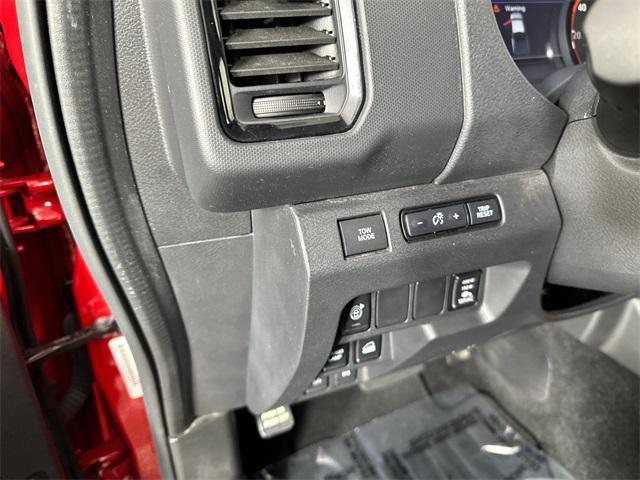 used 2023 Nissan Frontier car, priced at $35,998