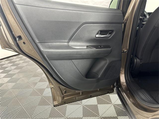 new 2025 Nissan Kicks car, priced at $28,088