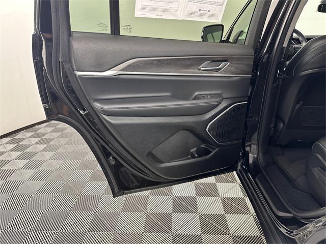 used 2021 Jeep Grand Cherokee L car, priced at $26,998