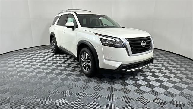 new 2024 Nissan Pathfinder car, priced at $44,913