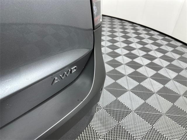 new 2025 Nissan Kicks car, priced at $28,401