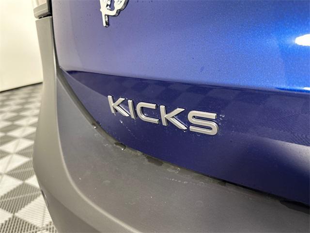 new 2025 Nissan Kicks car, priced at $24,959