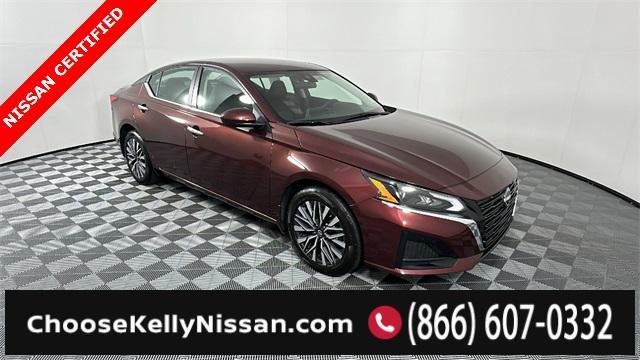 used 2023 Nissan Altima car, priced at $23,979