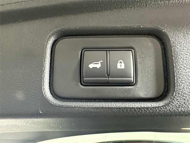 new 2025 Nissan Pathfinder car, priced at $38,810