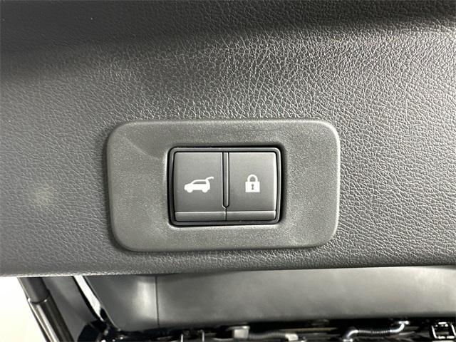 new 2025 Nissan Murano car, priced at $41,955