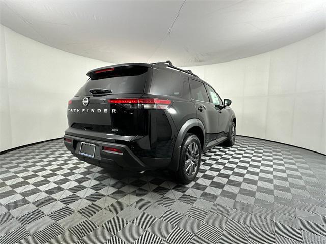 new 2025 Nissan Pathfinder car, priced at $38,770