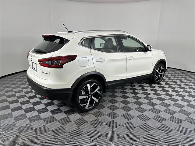 used 2021 Nissan Rogue Sport car, priced at $23,498