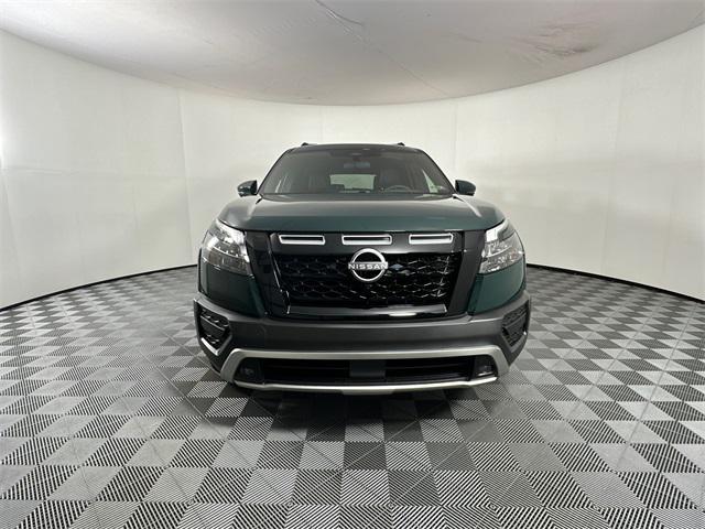 new 2025 Nissan Pathfinder car, priced at $41,620