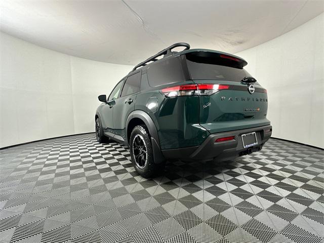 new 2025 Nissan Pathfinder car, priced at $41,620