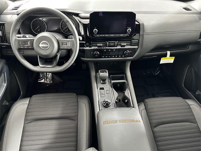 new 2025 Nissan Pathfinder car, priced at $41,620