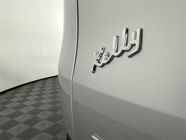 used 2020 Chevrolet Traverse car, priced at $19,998