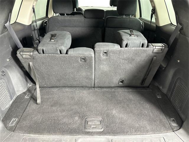 used 2013 Nissan Pathfinder car