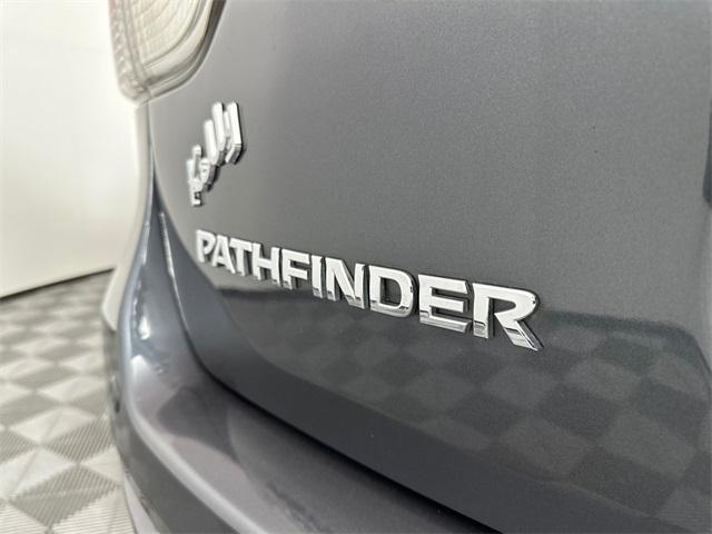 used 2013 Nissan Pathfinder car