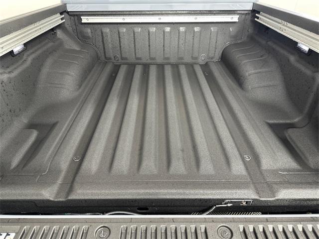 new 2025 Nissan Frontier car, priced at $49,520