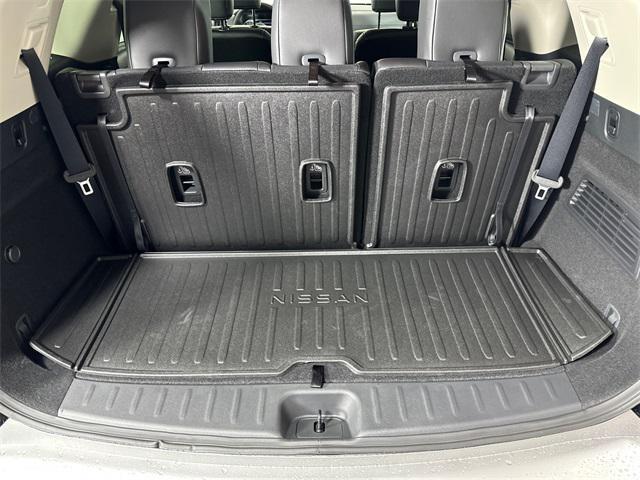 new 2025 Nissan Pathfinder car, priced at $42,173