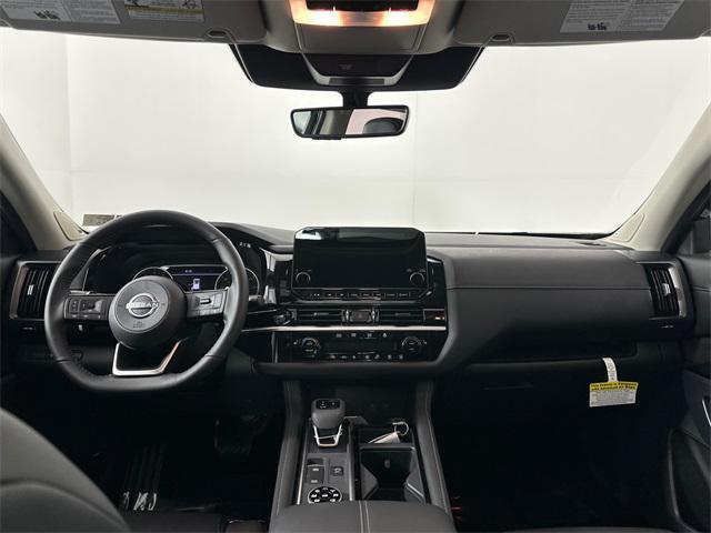 new 2025 Nissan Pathfinder car, priced at $42,173