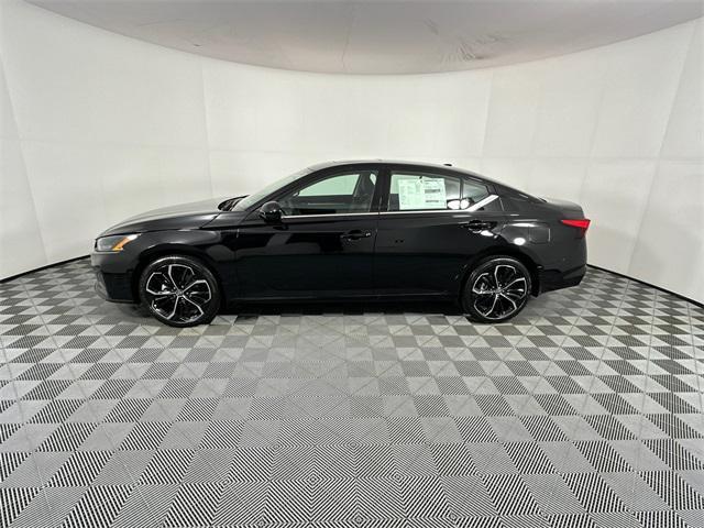 new 2025 Nissan Altima car, priced at $33,694