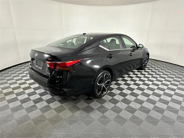 new 2025 Nissan Altima car, priced at $33,694