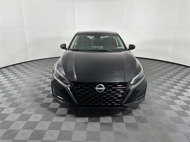 new 2025 Nissan Altima car, priced at $33,694