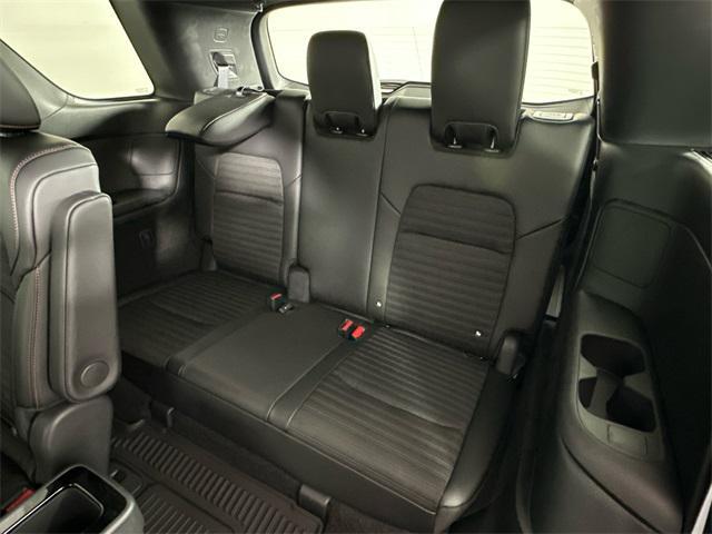 new 2025 Nissan Pathfinder car, priced at $43,595