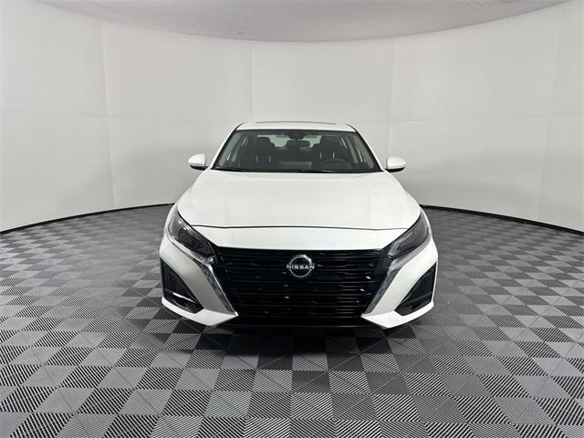 new 2025 Nissan Altima car, priced at $29,688