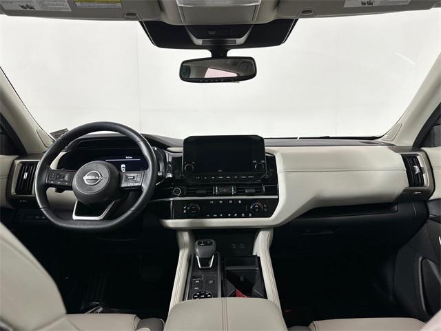 used 2022 Nissan Pathfinder car, priced at $32,998