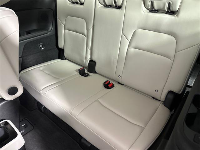 used 2022 Nissan Pathfinder car, priced at $32,998