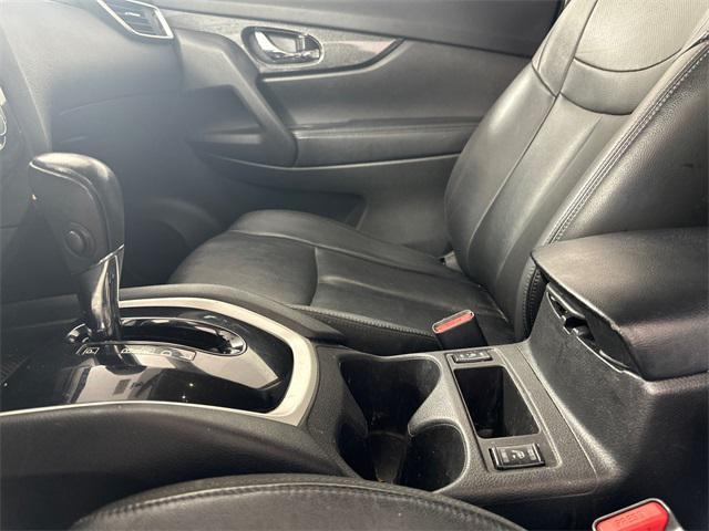 used 2015 Nissan Rogue car, priced at $7,998