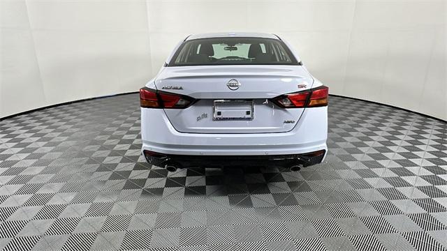 new 2024 Nissan Altima car, priced at $33,009