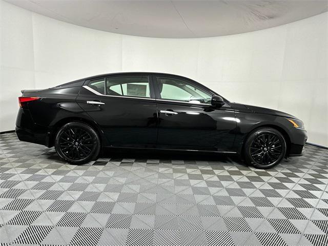 new 2025 Nissan Altima car, priced at $29,081