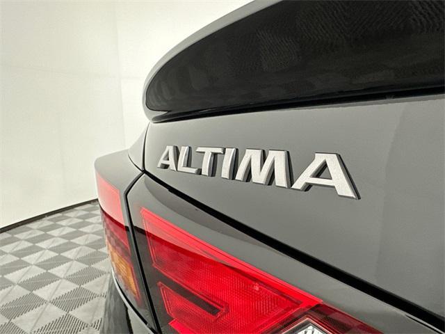 new 2025 Nissan Altima car, priced at $29,081