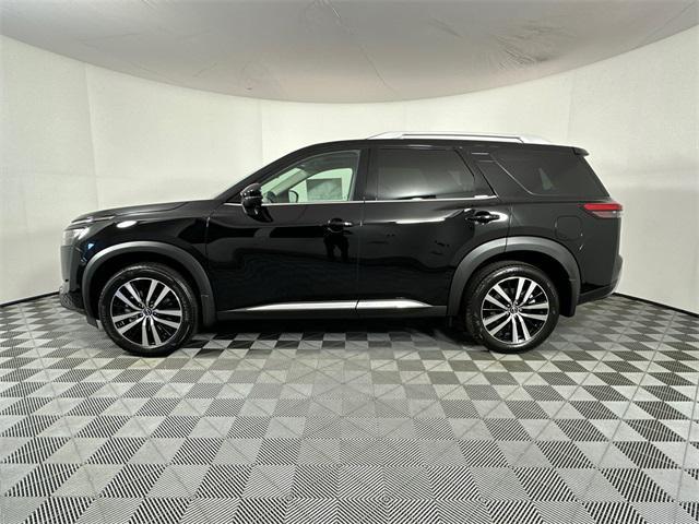 new 2025 Nissan Pathfinder car, priced at $46,734