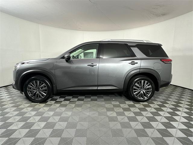 new 2025 Nissan Pathfinder car, priced at $42,173