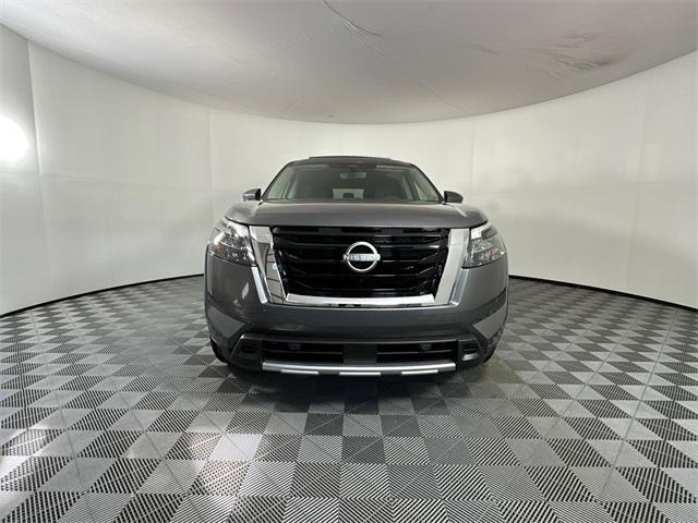 new 2025 Nissan Pathfinder car, priced at $44,506