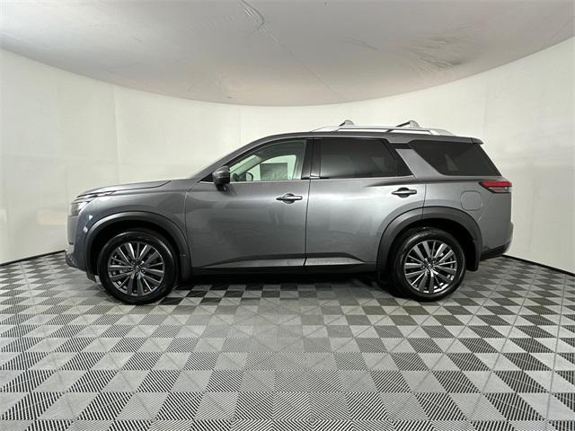 new 2025 Nissan Pathfinder car, priced at $44,506