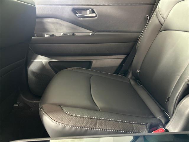 new 2025 Nissan Pathfinder car, priced at $44,506