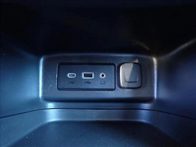 used 2023 Chevrolet Equinox car, priced at $21,999